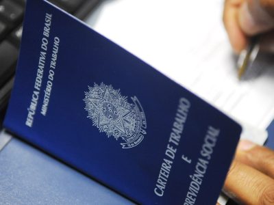 Agências do trabalhador têm 396…