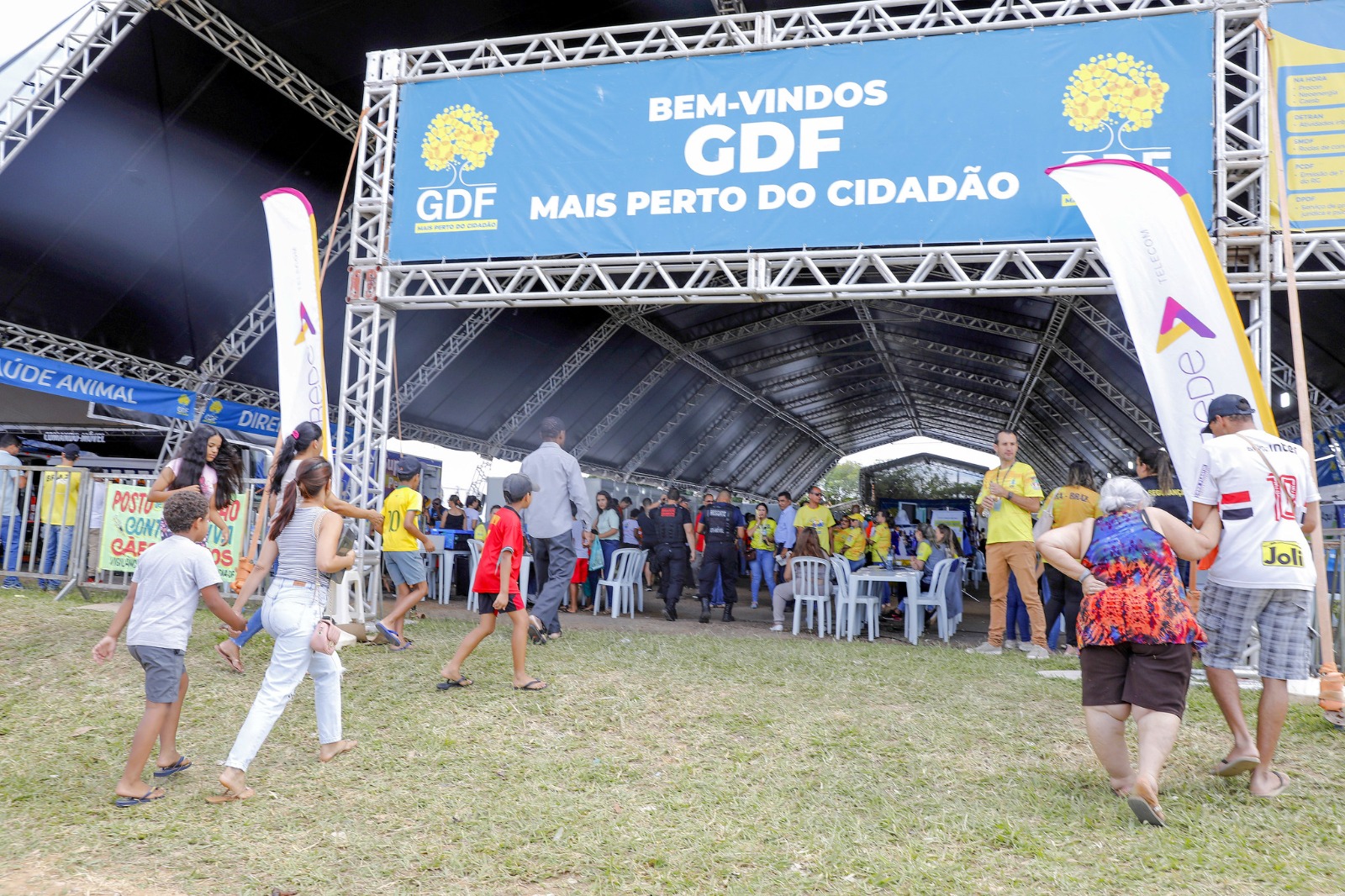 GDF Mais Perto do Cidadão chega à Estrutural com curso gratuito de organização do lar