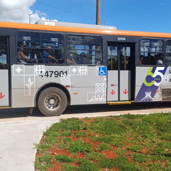 Ônibus do transporte público coletivo do DF são&hellip;