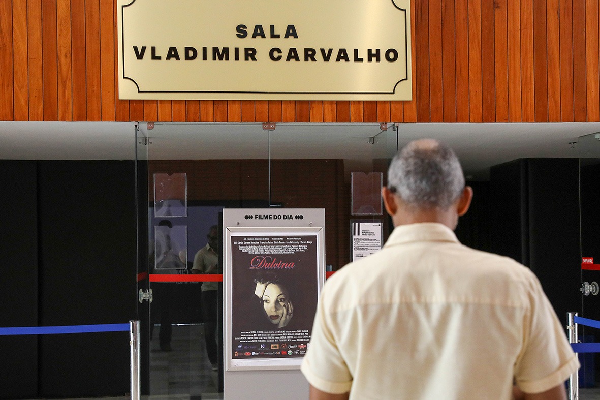 Cinema no feriado: Brasilienses celebram a capital federal com arte e história