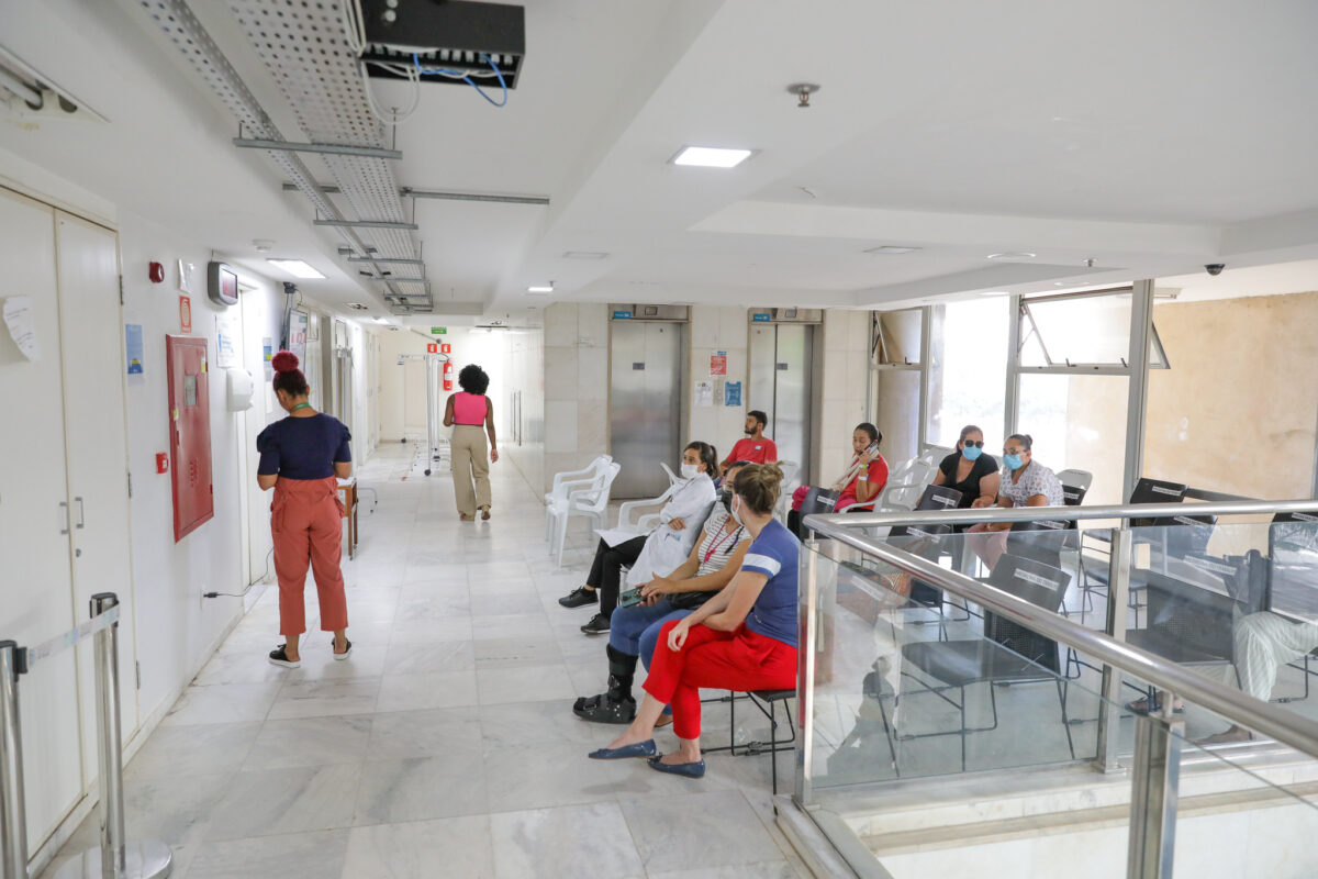 Credenciamento de clínicas amplia tratamento de câncer na rede pública e beneficia mais de 900 pacientes no DF