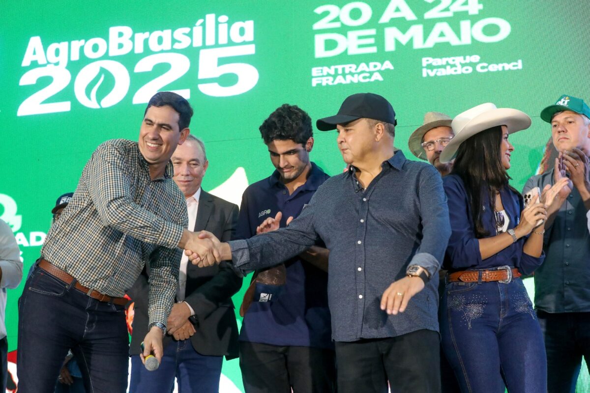 Governador Ibaneis Rocha anuncia R$ 18,3 milhões para pavimentar trecho de 7,7 km da DF-285