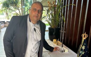 Governador Ibaneis Rocha decreta luto oficial de três…