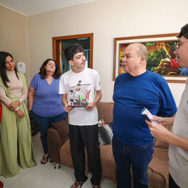 Dois sonhos, um destino: irmãos gêmeos da rede…