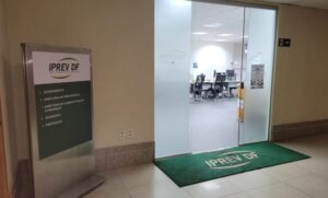 Iprev-DF disponibiliza celulares para contato de usuários