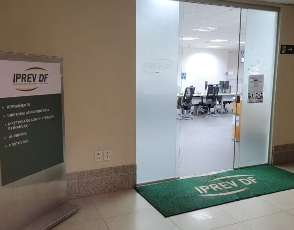 Iprev-DF disponibiliza celulares para contato de usuários