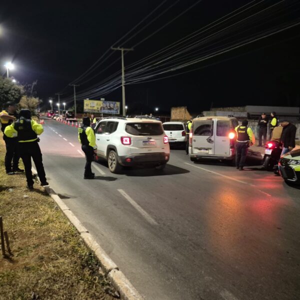 Fiscalização autua 53 condutores alcoolizados no DF