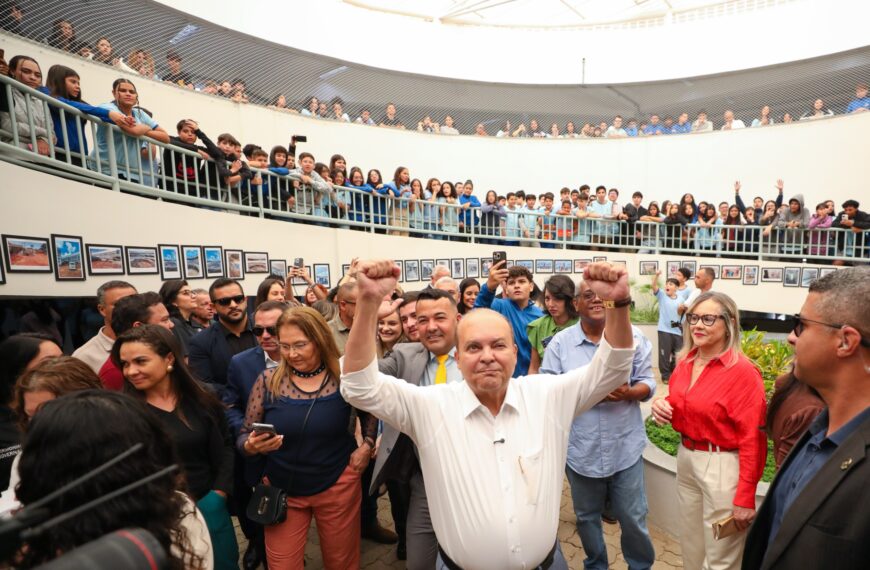 Inaugurada primeira escola pública do Jardins Mangueiral, com investimento de mais de R$ 15 milhões