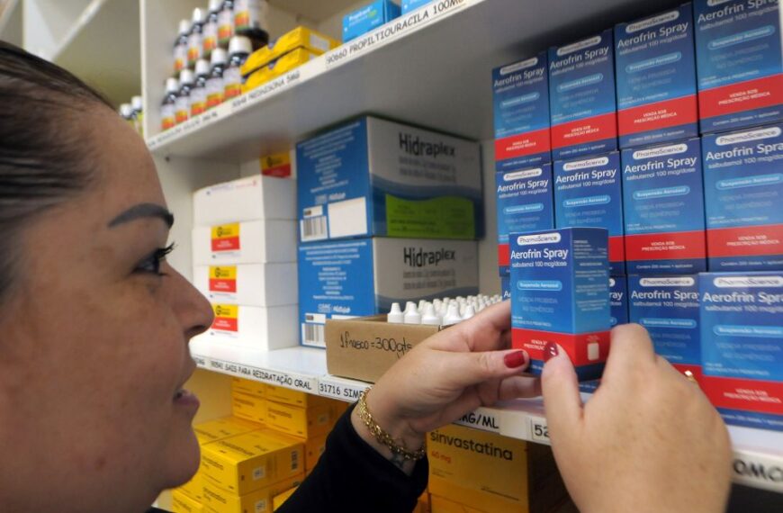 Distribuição de medicamento de farmácias de Alto Custo cresce 15% no primeiro quadrimestre de 2025