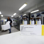 DF recebe 50 mil doses de vacinas contra a febre amarela