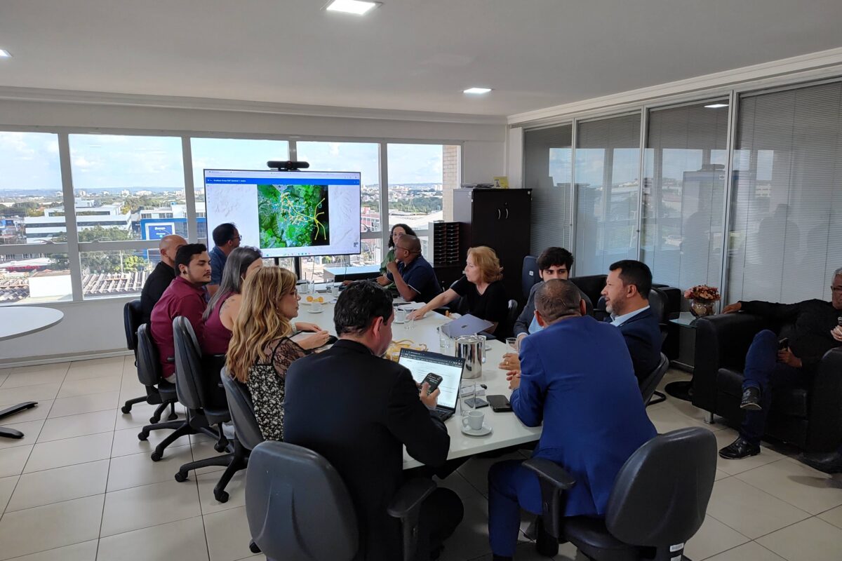 DF Legal apresenta MonitoraDF à Secretaria de Governança Digital