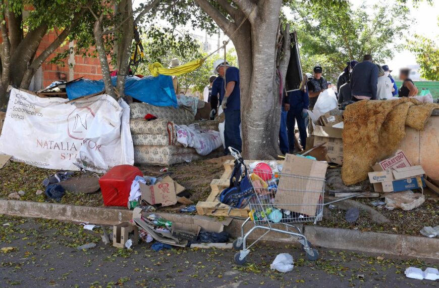 Ação de acolhimento da população em situação de rua ocorre no Recanto das Emas nesta segunda