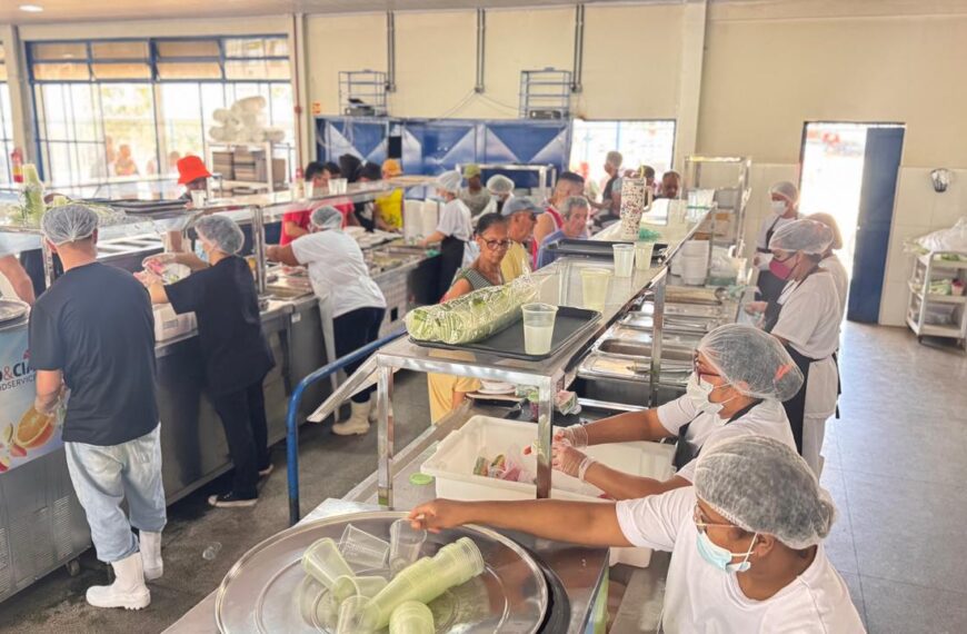 Restaurantes Comunitários do DF promovem ação de educação alimentar e nutricional